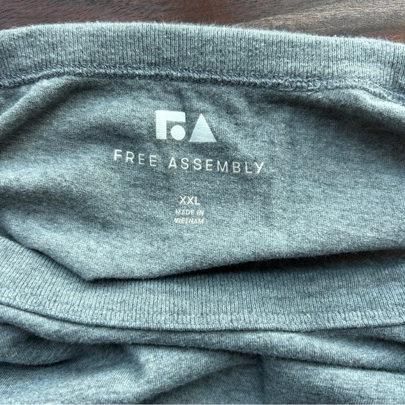 Gray Long Sleeve Shirt, Free Assembly, Mens XXL, 100% Organic Cotton - Picture 5 of 7